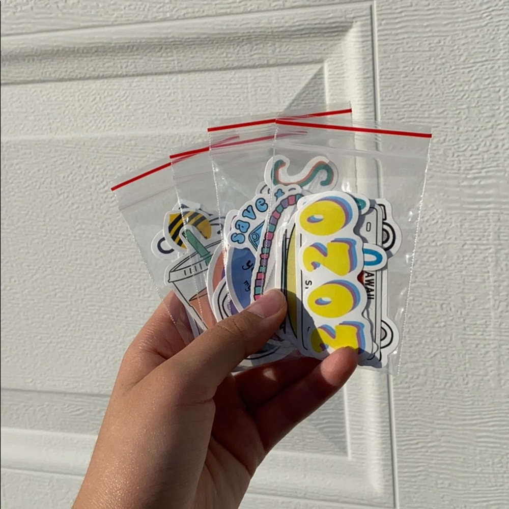 💅FREE STICKERS?💅